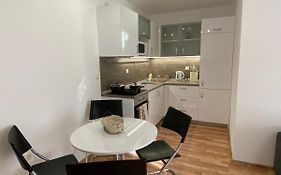 Amel -New Luxury Apartment Close To The Beach